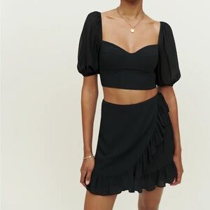 Reformation Sinead two piece set size 2 *sold out online*